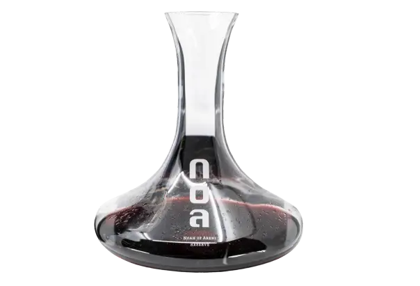 Dekanter NOA - Noah of Areni Reserve